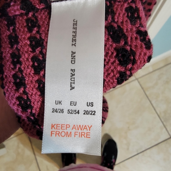 NWT Jeffrey & Paula Sweater Dress Women's Size 20/22 - Picture 3 of 10